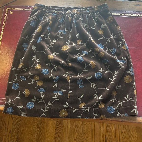 Coldwater Creek Winter Floral Velvet Skirt Chocolate Brown Blue Golden Flowers - Picture 2 of 10